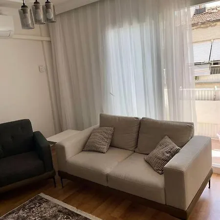 Cift Klimali, 110m2, 3+1, Metro 5dk, 1000mbps Inte Apartment