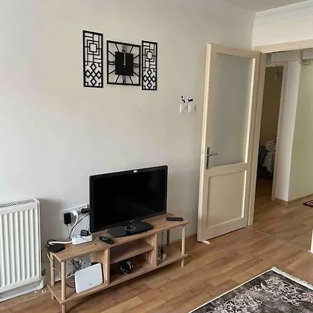 Apartmán Cift Klimali, 110m2, 3+1, Metro 5dk, 1000mbps Inte