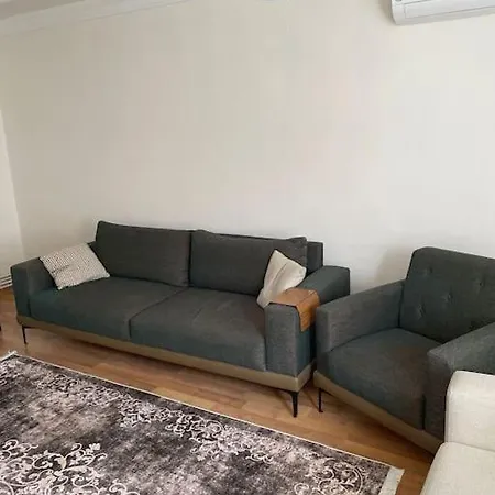 Apartmán Cift Klimali, 110m2, 3+1, Metro 5dk, 1000mbps Inte