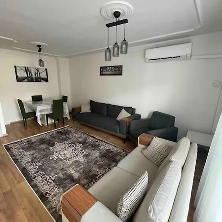 Cift Klimali, 110m2, 3+1, Metro 5dk, 1000mbps Inte Apartmán